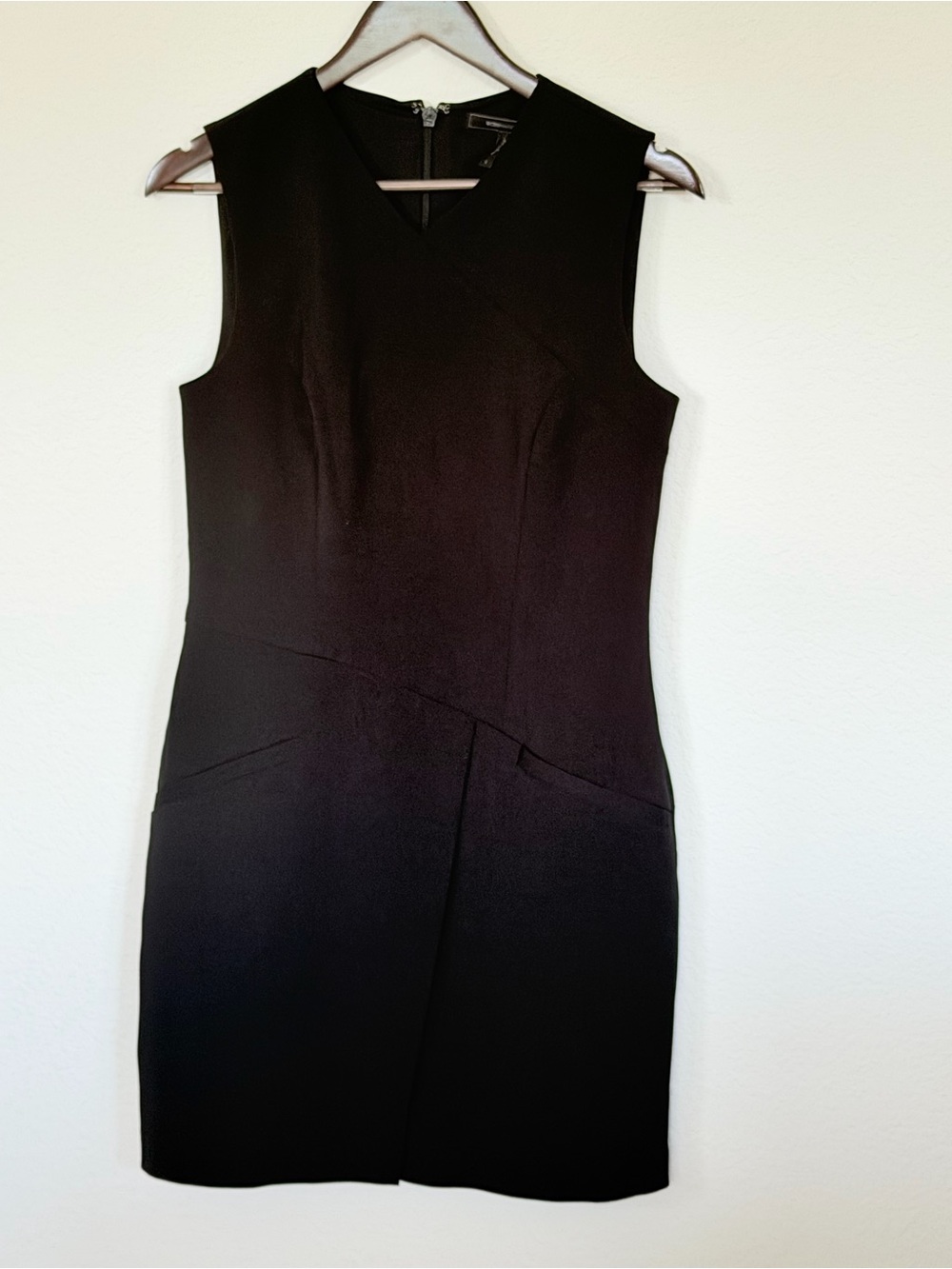 Classic Black Sheath Dress - Sleek Professional Style